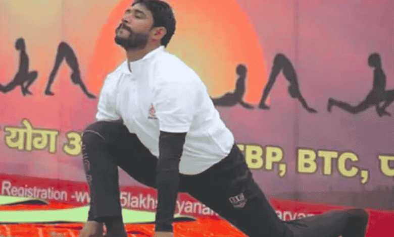 Surya Namaskar world record sandeep hisar